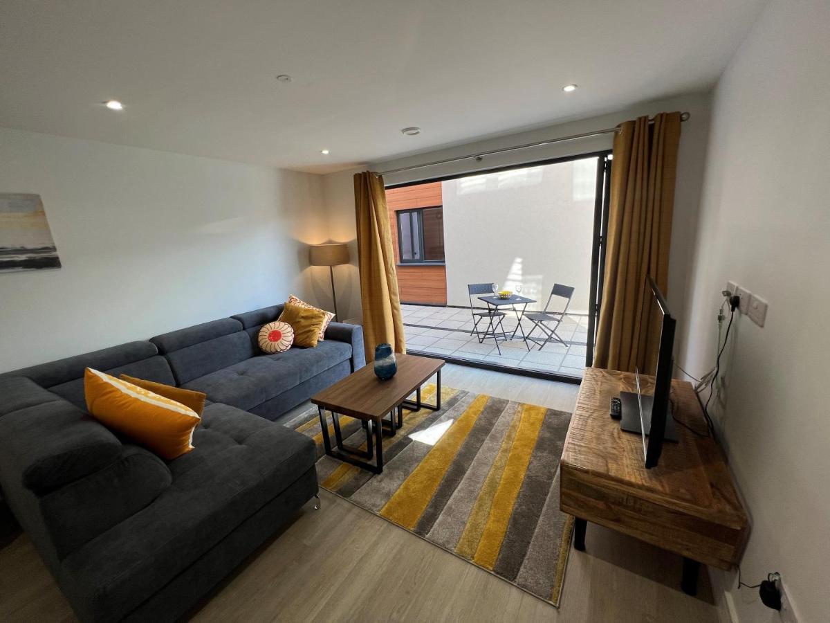 2 Putsborough - Luxury Apartment At Byron Woolacombe, Only 4 Minute Walk To Woolacombe Beach! 외부 사진
