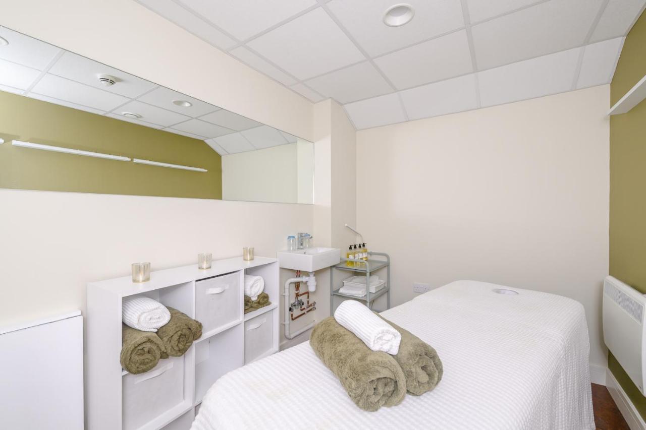 2 Putsborough - Luxury Apartment At Byron Woolacombe, Only 4 Minute Walk To Woolacombe Beach! 외부 사진
